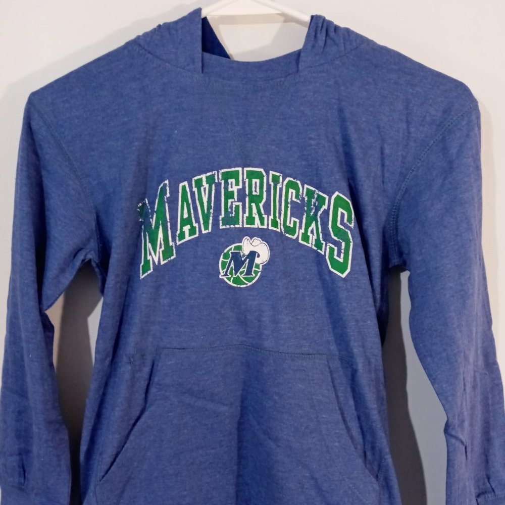 NBA Pullover Mavericks Hoodie Youth Small NWT